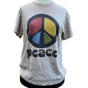 ASTRO short sleeve peace sign shirt size medium